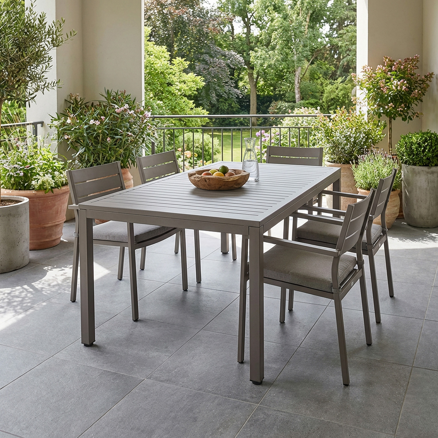 Tavolo da giardino 150x74x90 cm taupe