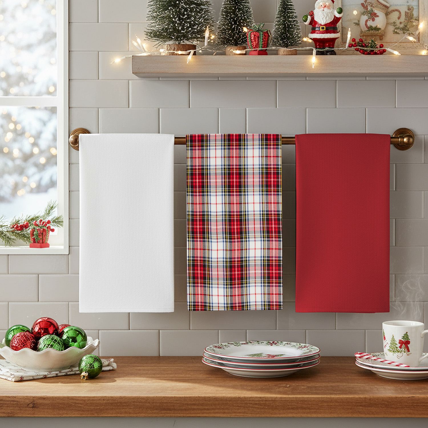 Set di 3 Strofinacci Tartan Bianco con Cestino Decorato