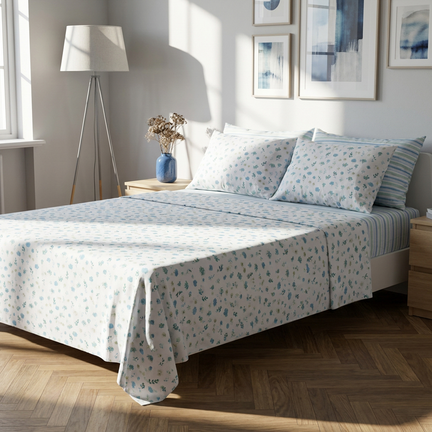 Completo letto matrimoniale stampa fiorellini azzurro