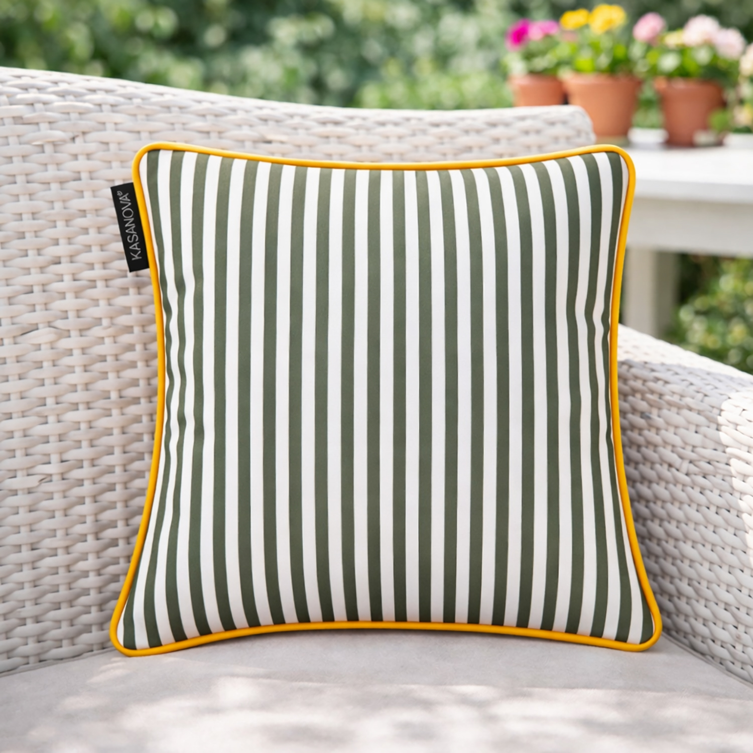 Cuscino arredo idrorepellente 30x30 cm righe verde