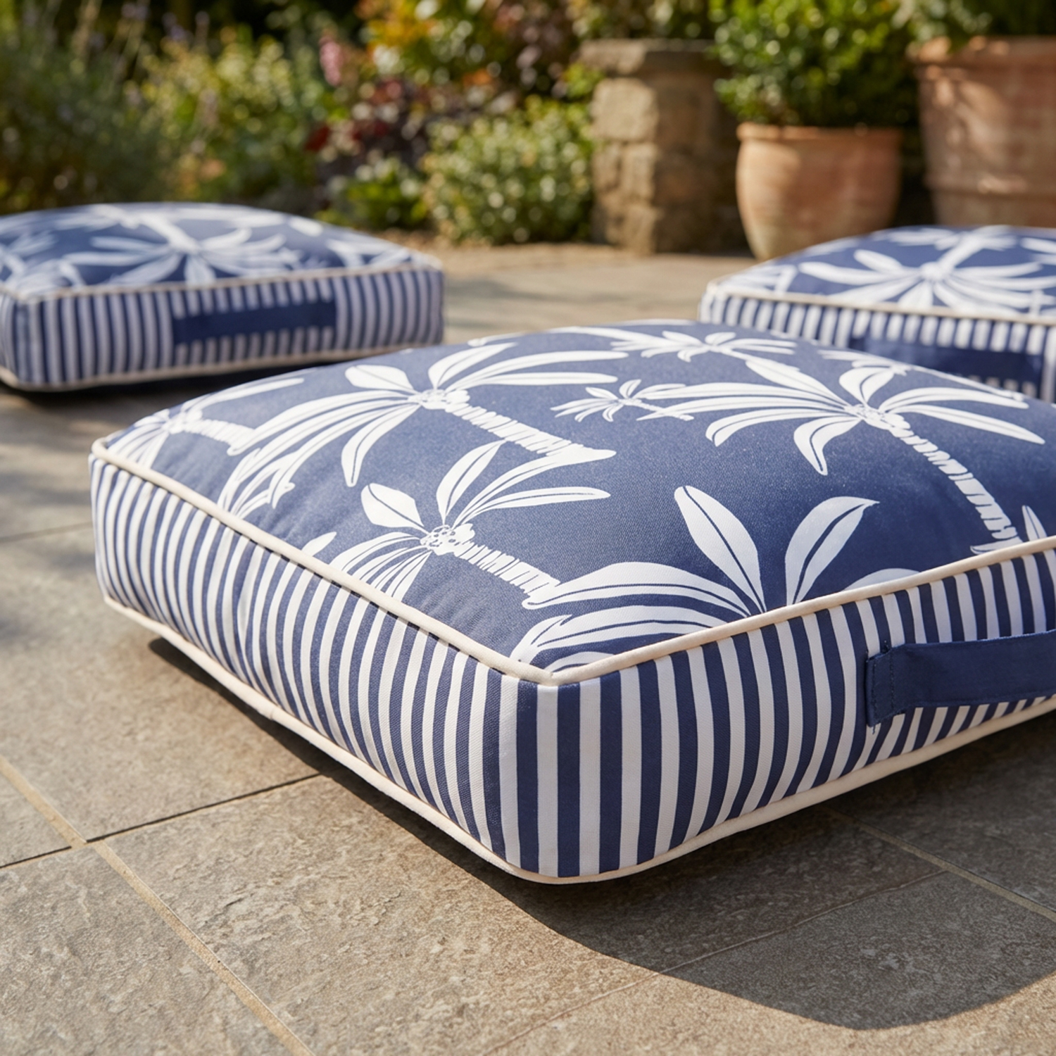 Cuscino materasso idrorepellente 40x40 cm palme blu
